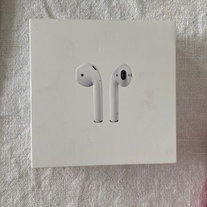 AirPods (2nd generation)